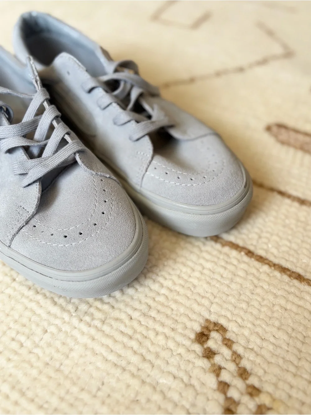 Vans Men’s NEW Sk8-Low Mono Suede Grey Shoes 10